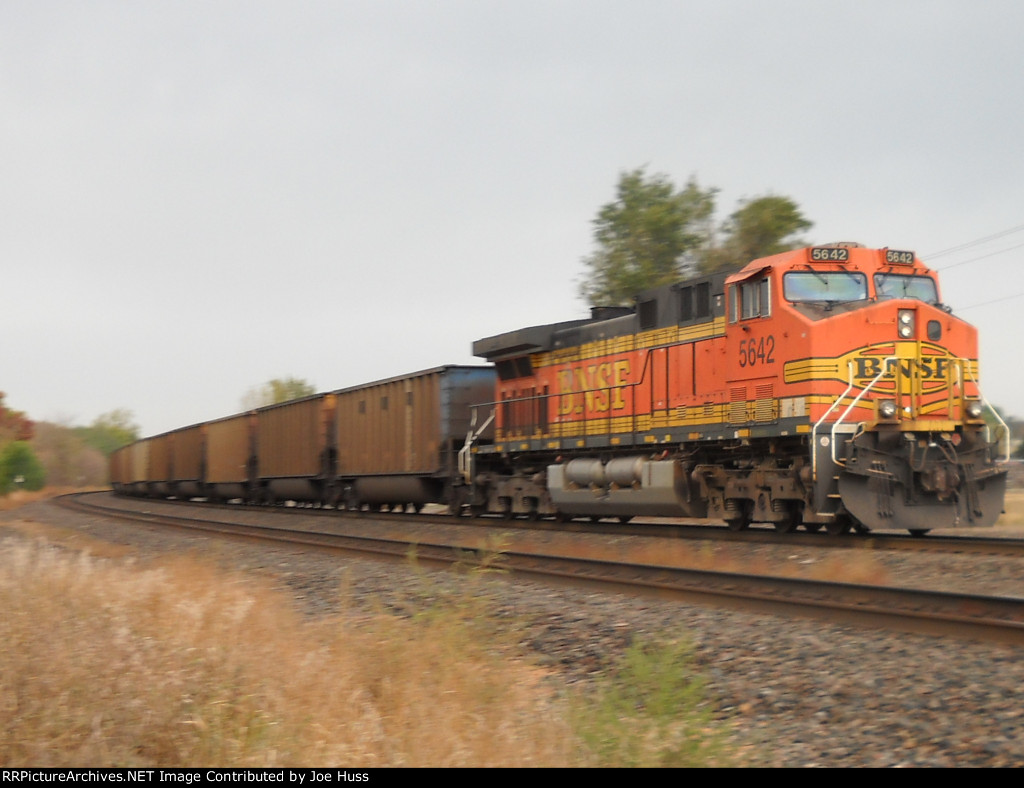 BNSF 5642 DPU